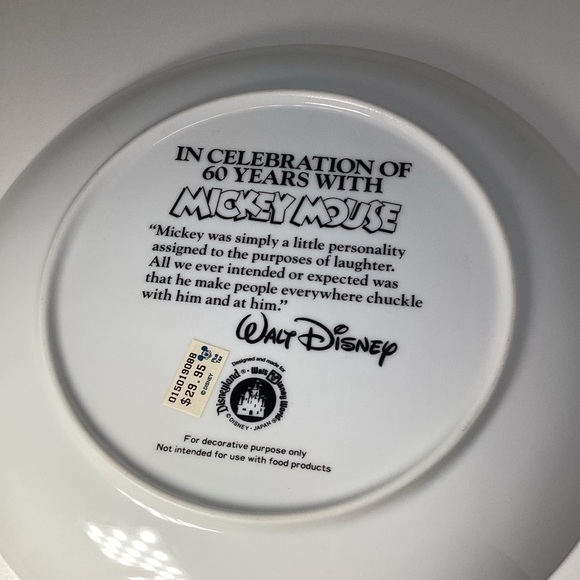 VINTAGE Disney 60th Birthday Plate 1988 - Picture 4 of 4